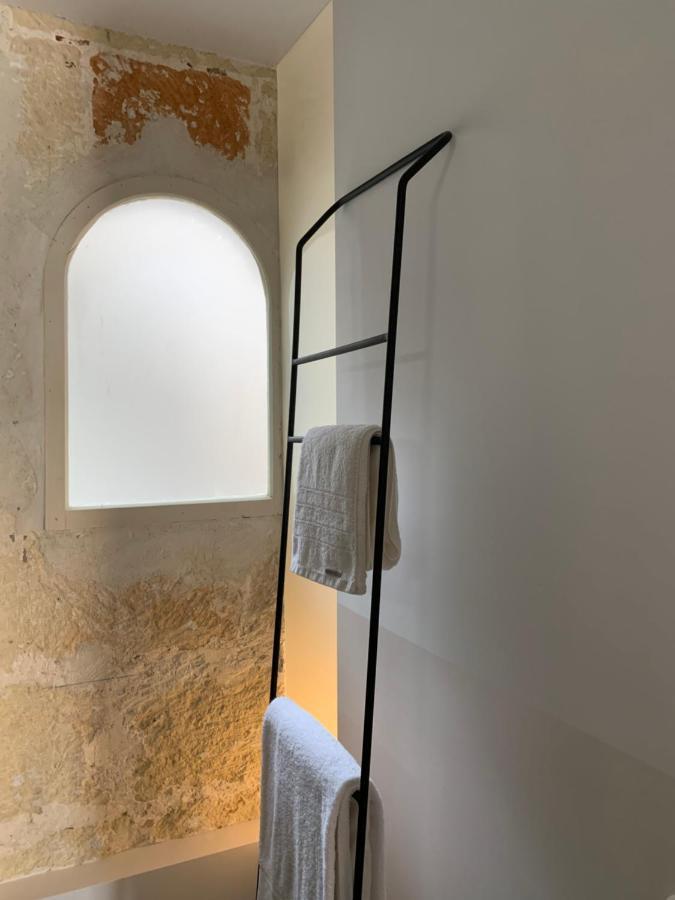 Fragile Hotel Ciutadella  Kültér fotó