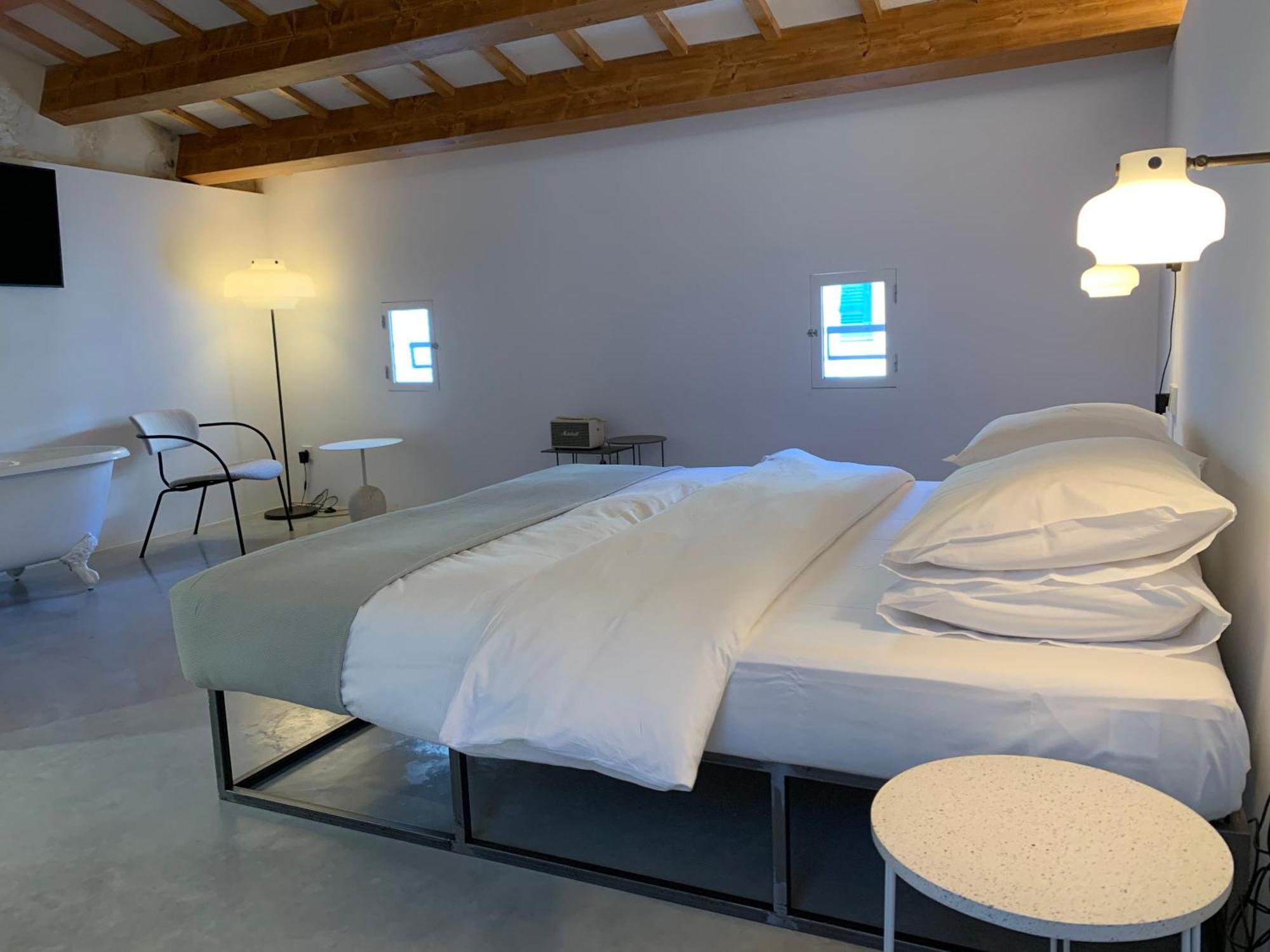 Fragile Hotel Ciutadella  Kültér fotó