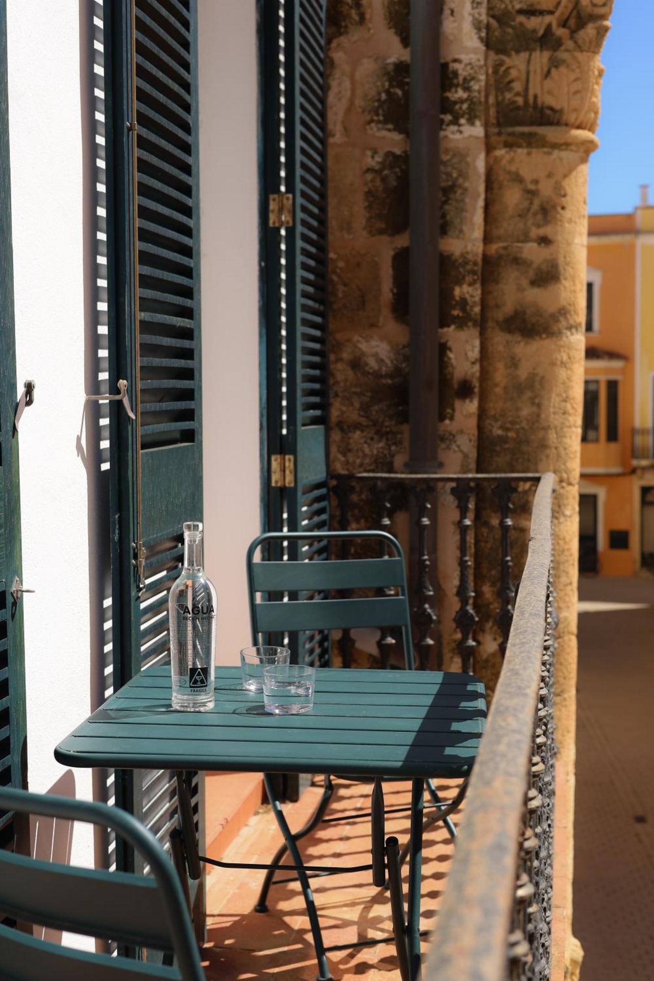 Fragile Hotel Ciutadella  Kültér fotó